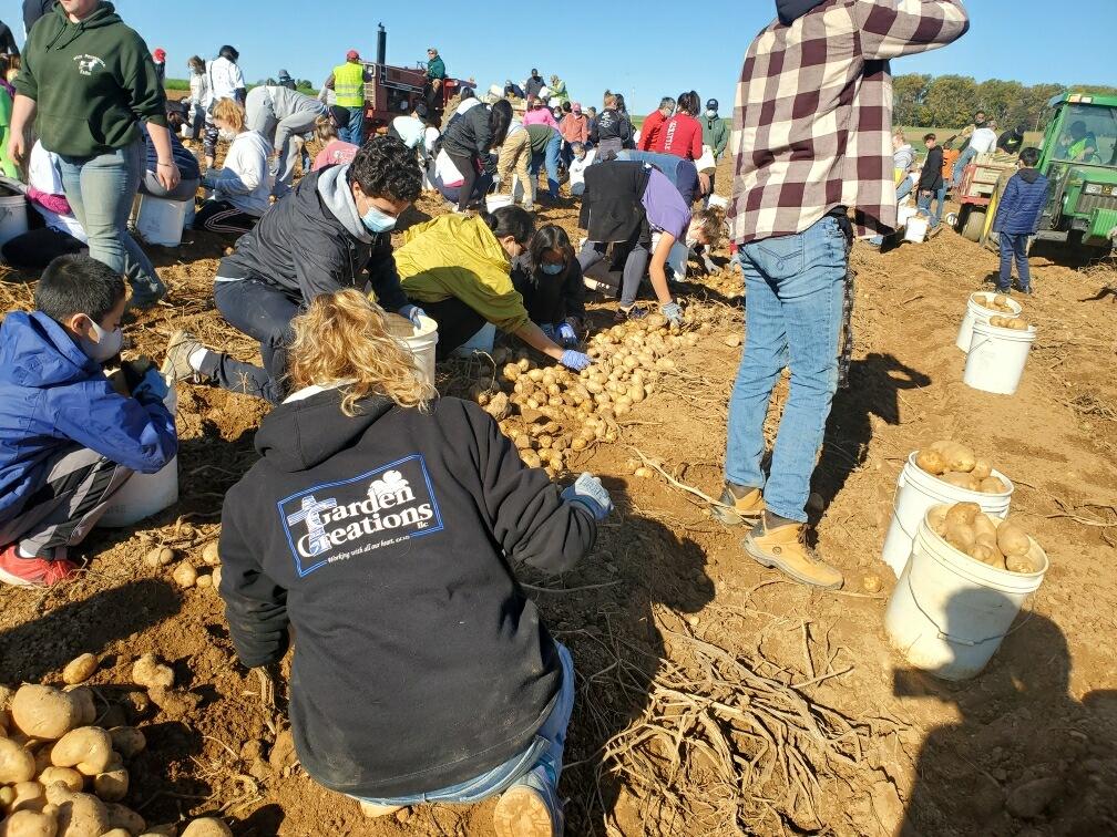 Volunteers at First Fruits Farm