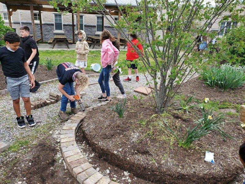 Outdoor classroom detail